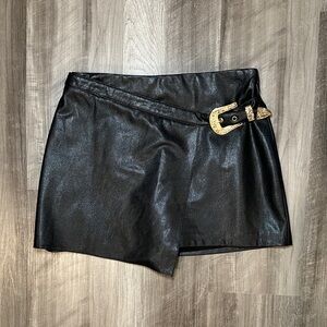 Amanda Uprichard Coralynn Faux Leather Belted Skort - XS